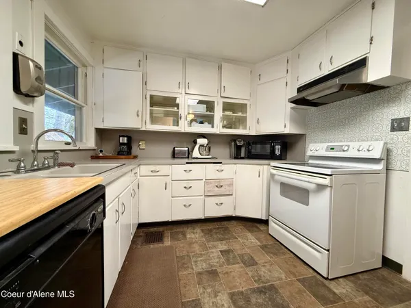 $475,000 | 910 Main Street, Wardner, ID 83837