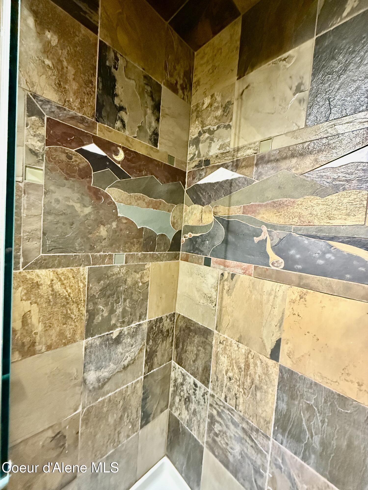 910 Main Street Wardner, ID 83837 - Photo 7 of 42 Custom Tile