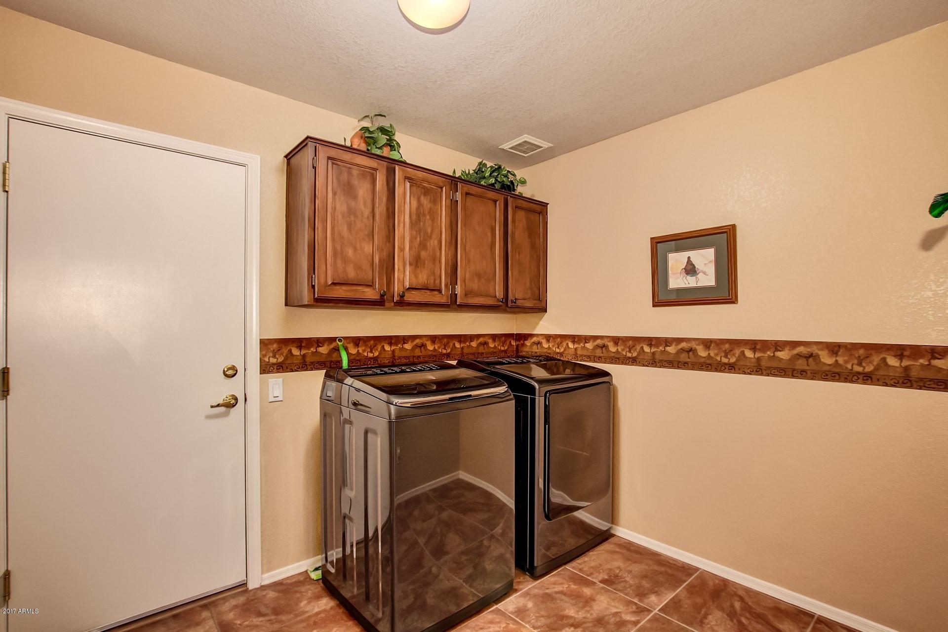 1849 East Colt Road Tempe, AZ 85284 - Photo 28 of 37 laundry room