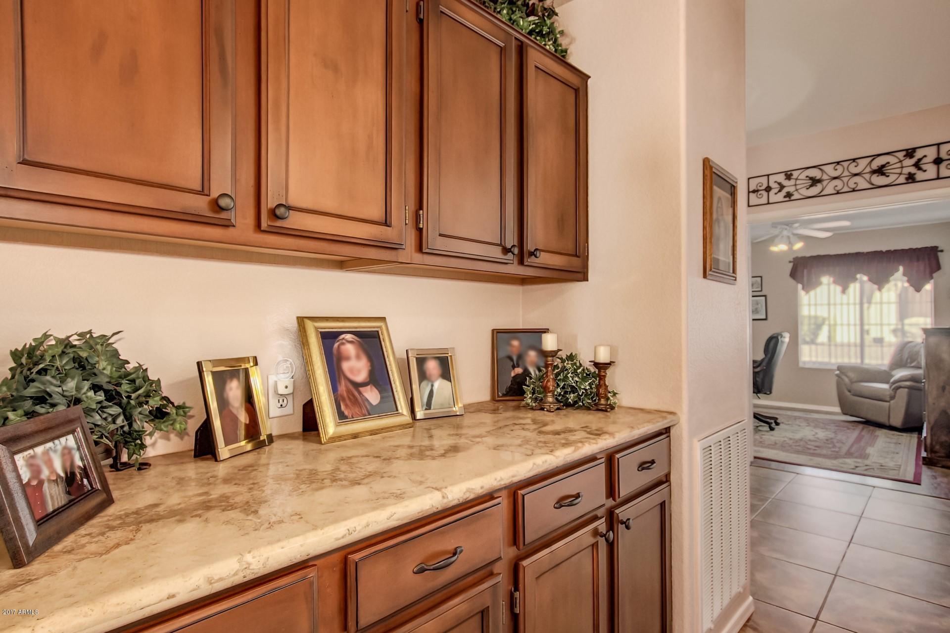 1849 East Colt Road Tempe, AZ 85284 - Photo 29 of 37 storage