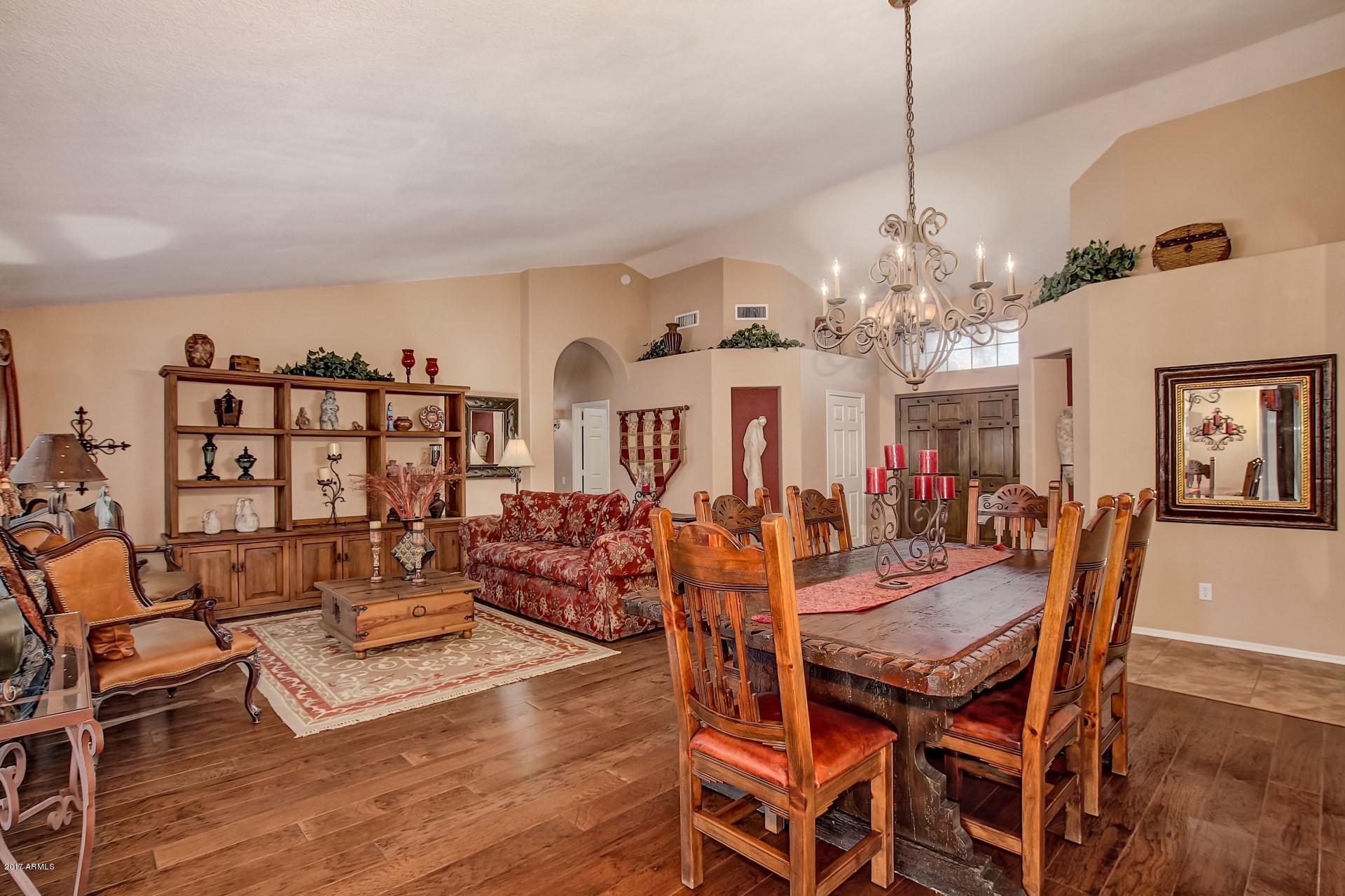1849 East Colt Road Tempe, AZ 85284 - Photo 8 of 37 dining