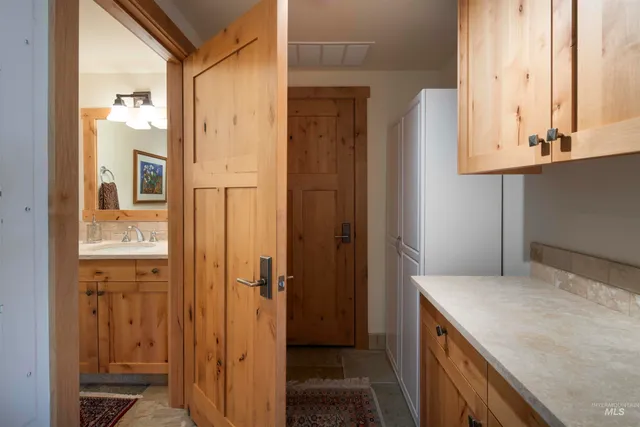 $2,695,000 | 109 Angani Way, Unit 15, Sun Valley, ID 83353