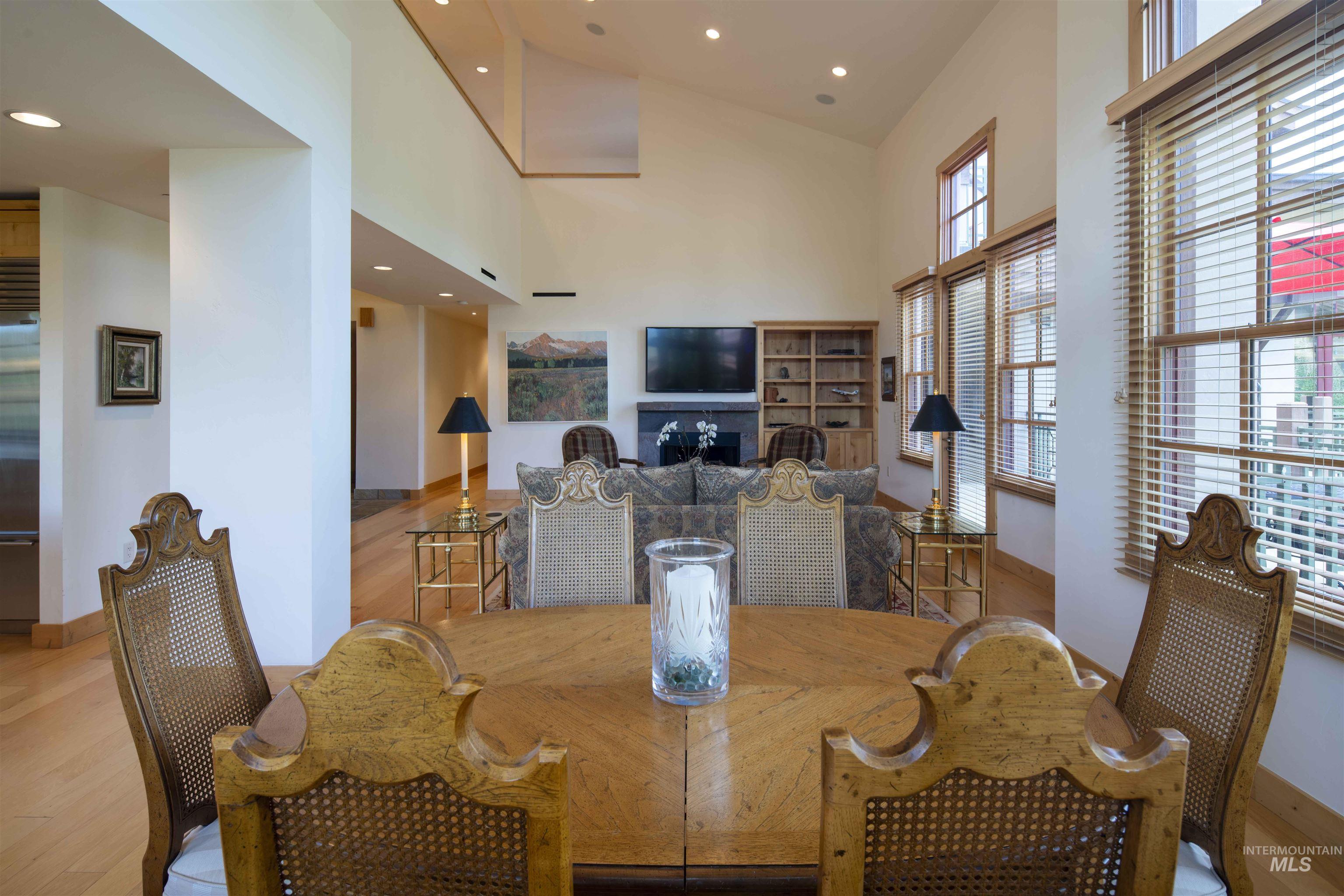 109 Angani Way, Unit 15 Sun Valley, ID 83353 - Photo 31 of 44