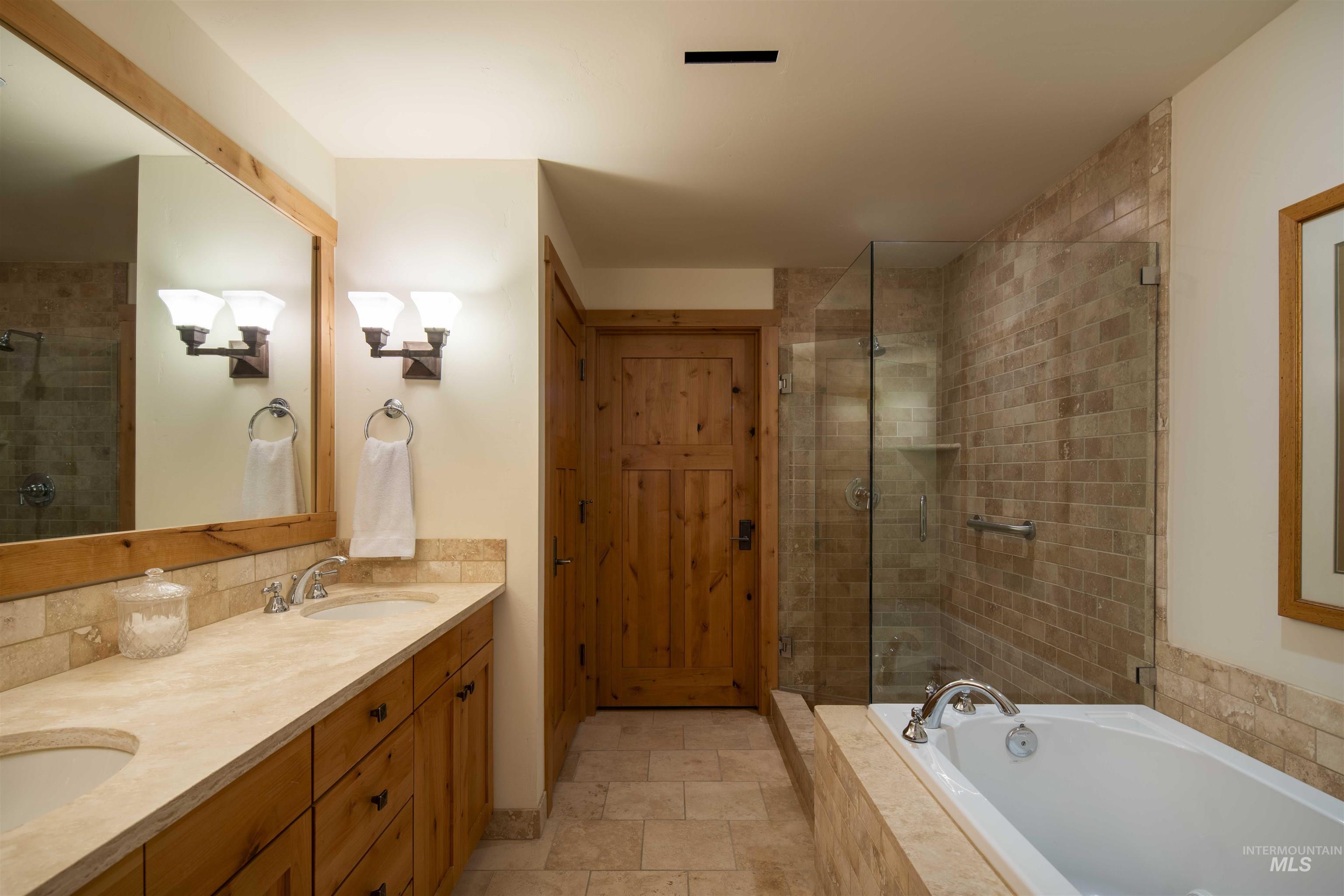 109 Angani Way, Unit 15 Sun Valley, ID 83353 - Photo 9 of 44