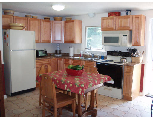 123 Sierra Vista Road Springfield, MA 01128 - Photo 4 of 7