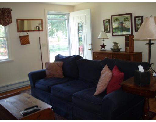 123 Sierra Vista Road Springfield, MA 01128 - Photo 6 of 7
