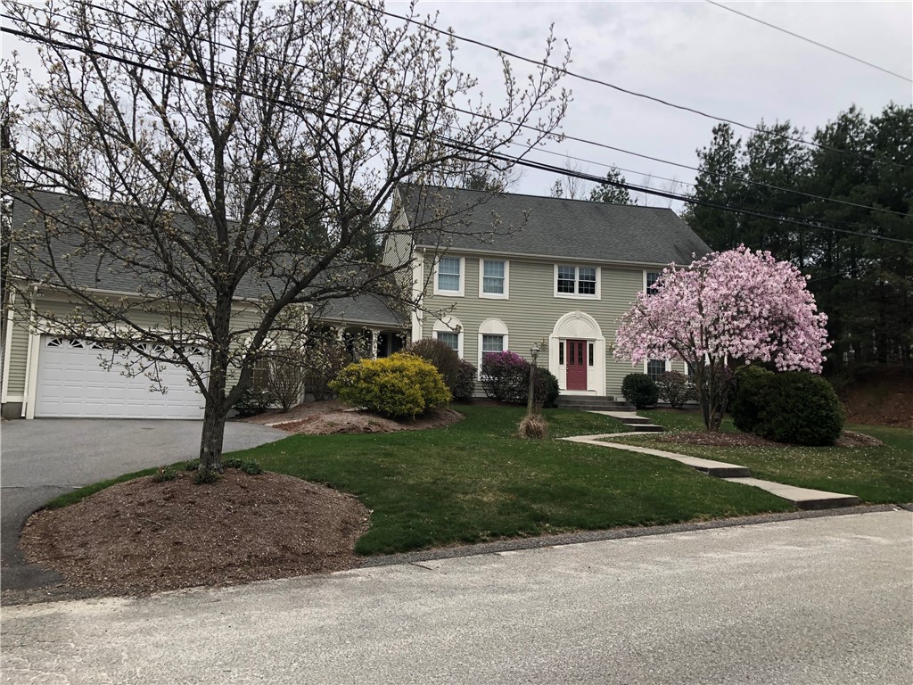 16 Frederick Lane Cumberland, RI 02864 - Photo 2 of 23 spring season