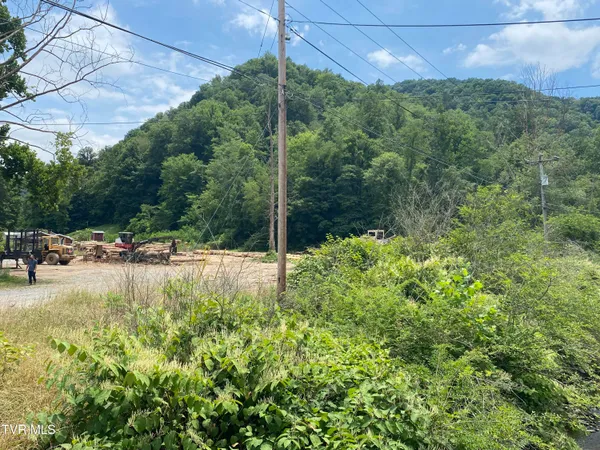 $135,000 | 0 Dry Fork Road, Vansant, VA 24656