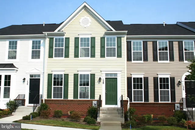 $2,850 | 128 Lullaby Court, Germantown, MD 20874