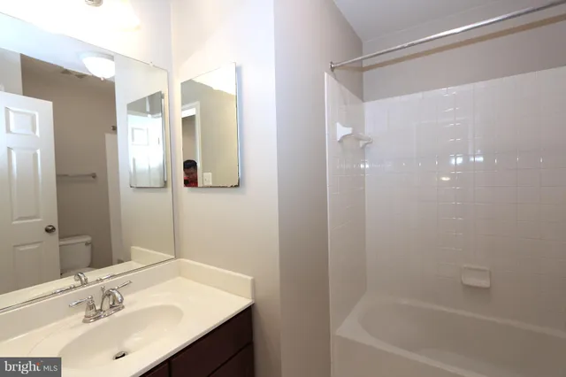 $2,850 | 128 Lullaby Court, Germantown, MD 20874