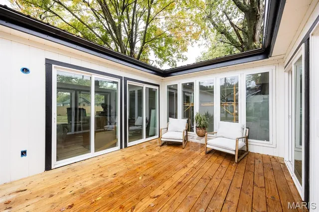 $339,500 | 421 West Highway 50, O'Fallon, IL 62269