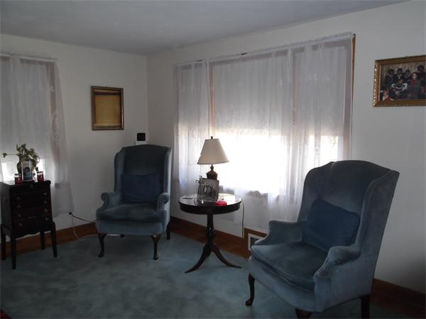 127 Oklahoma Street Springfield, MA 01104 - Photo 11 of 22 Gallery Image 11