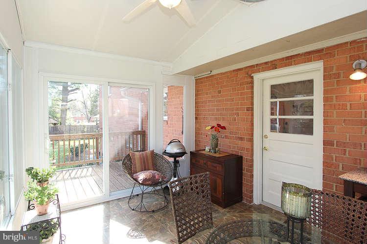 508 Derrydown Lane Silver Spring, MD 20904 - Photo 10 of 30 a living room with furniture and a window