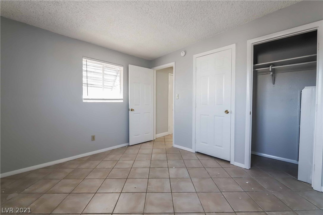307 Regina Way, Unit B Henderson, NV 89015 - Photo 13 of 17