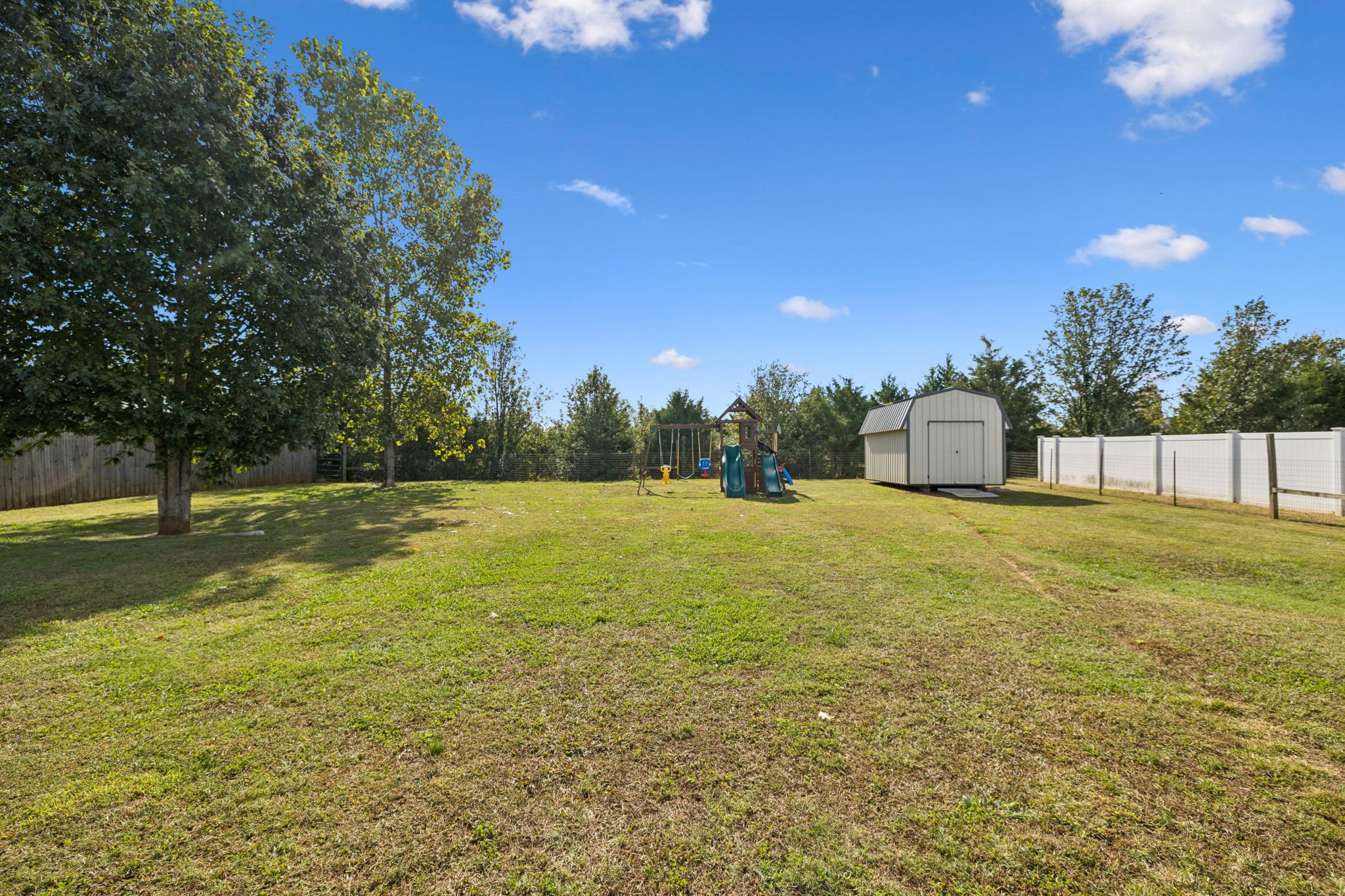 1169 Mantle Way Murfreesboro, TN 37129 - Photo 38 of 45 a view of outdoor space and yard