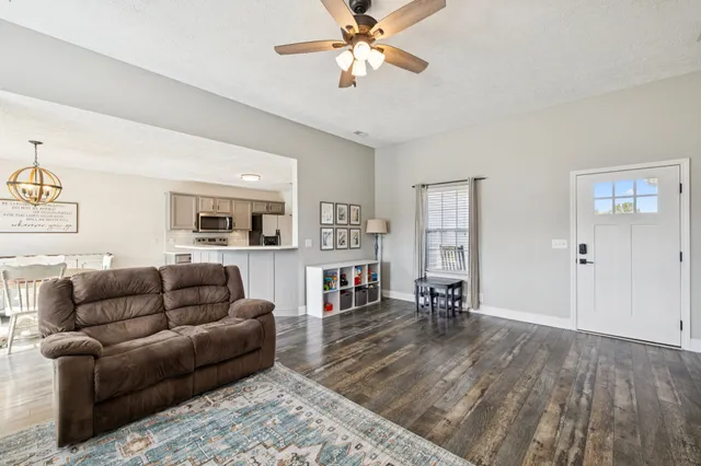 $354,900 | 1169 Mantle Way, Murfreesboro, TN 37129