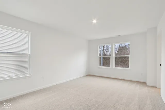 $284,999 | 2036 Black Oak Drive, Shelbyville, IN 46176