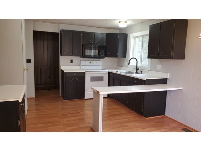502 South Broad Street Harrison, MI 48625 - Photo 6 of 41 1940628-554ecba7-4476-48f2-9b1f-8fc86467c609.JPG