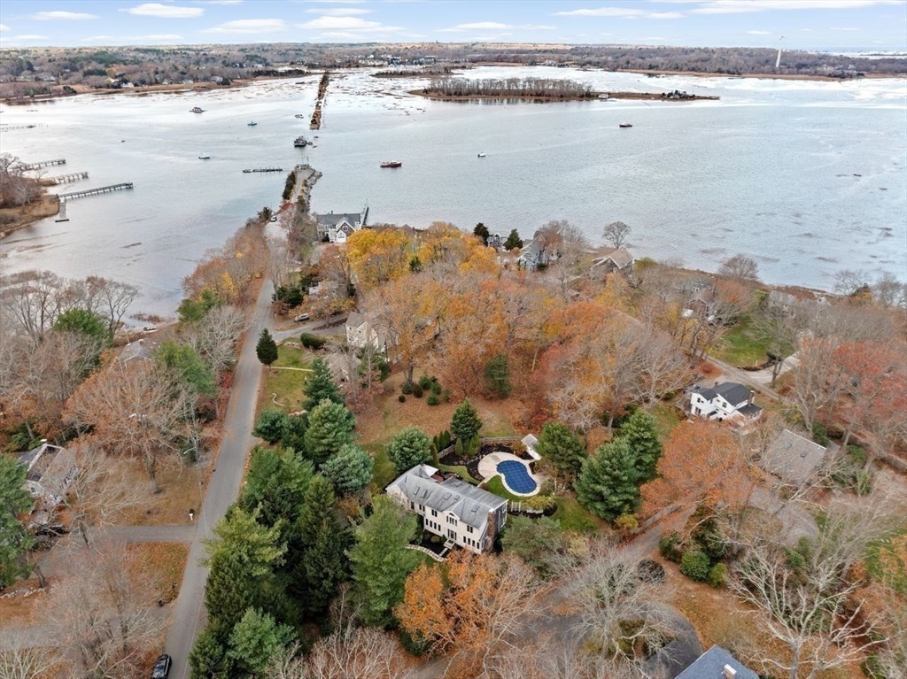220 Damons Point Road Marshfield, MA 02050 - Photo 10 of 40 Gallery Image 10