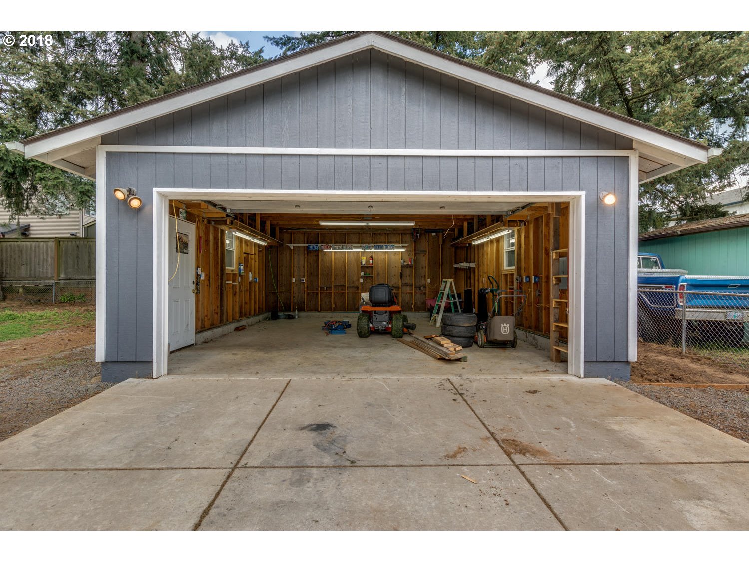11711 Partlow Road Oregon City, OR 97045 - Photo 23 of 30 Shop