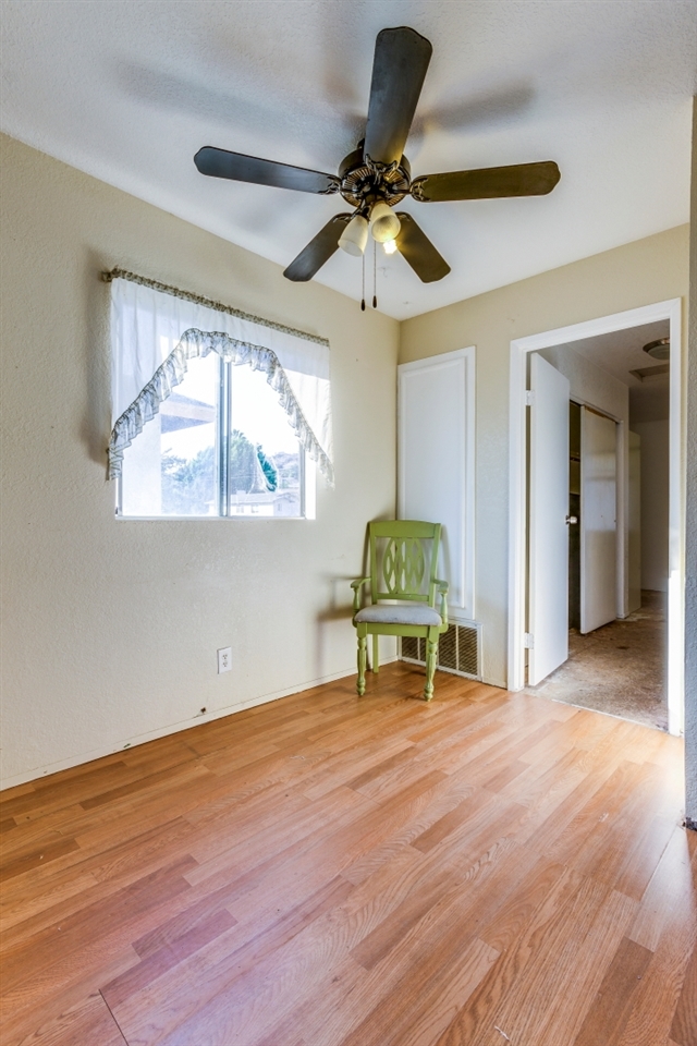 9621 St George Street Spring Valley, CA 91977 - Photo 5 of 10 Gallery Image 5
