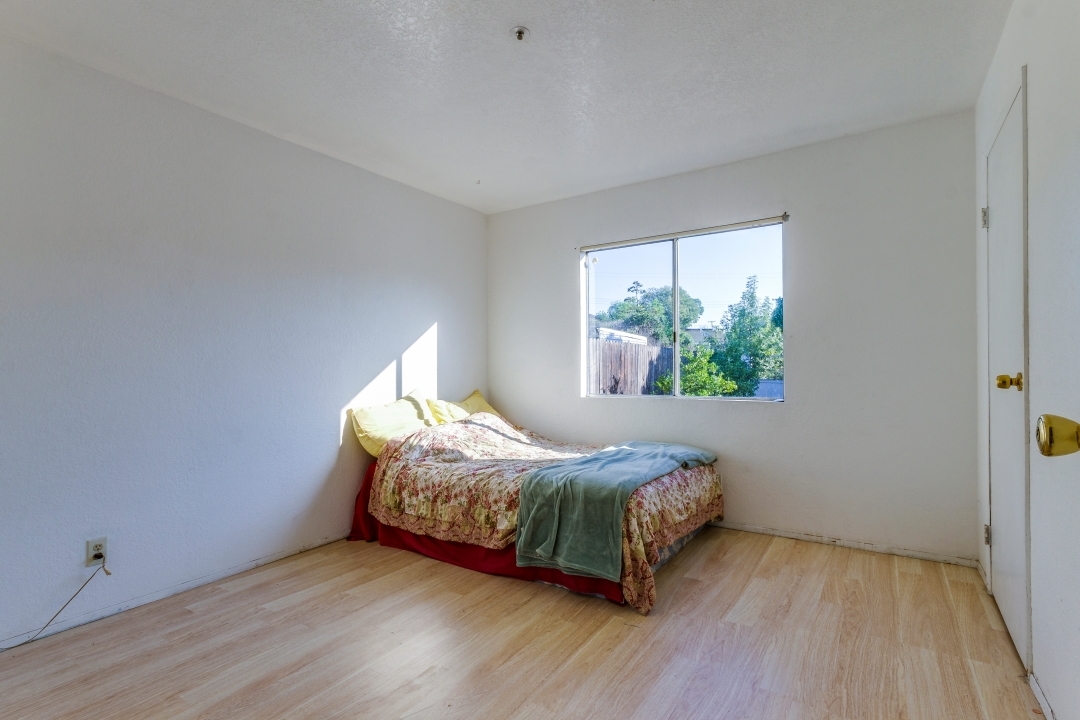 9621 St George Street Spring Valley, CA 91977 - Photo 7 of 10 Gallery Image 7