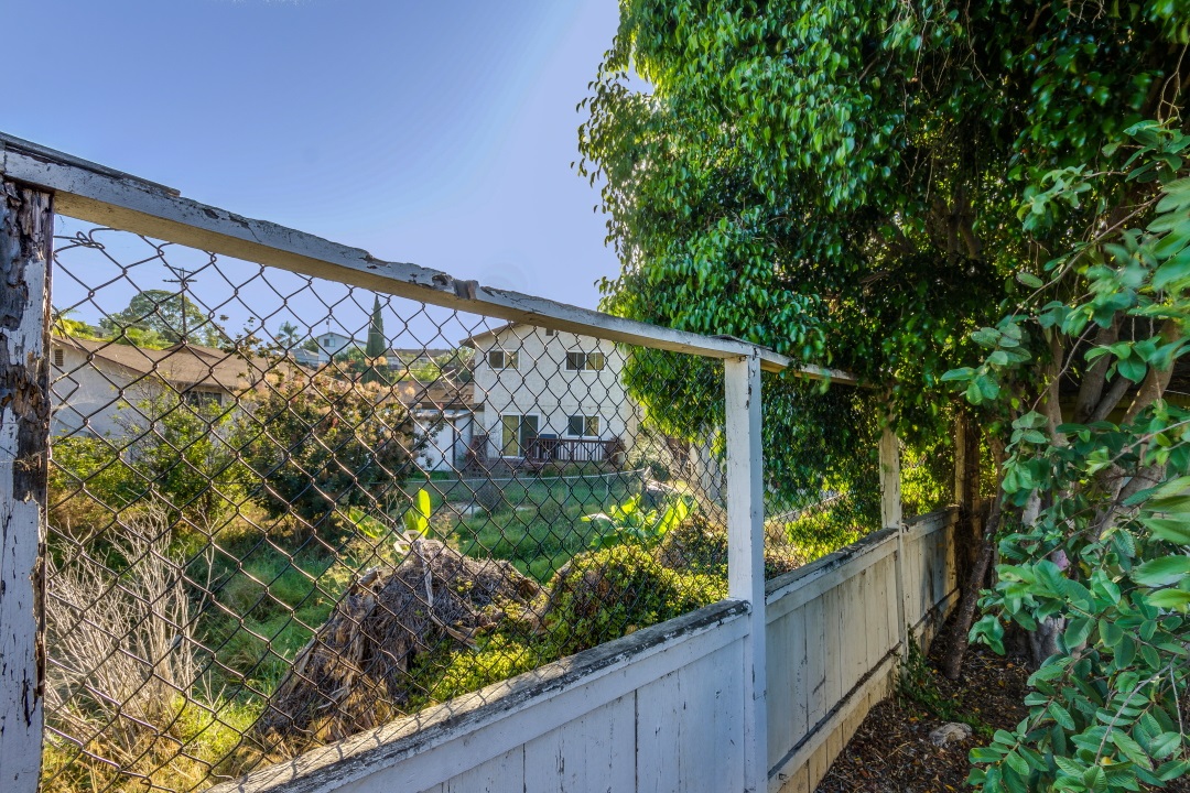 9621 St George Street Spring Valley, CA 91977 - Photo 9 of 10 Gallery Image 9