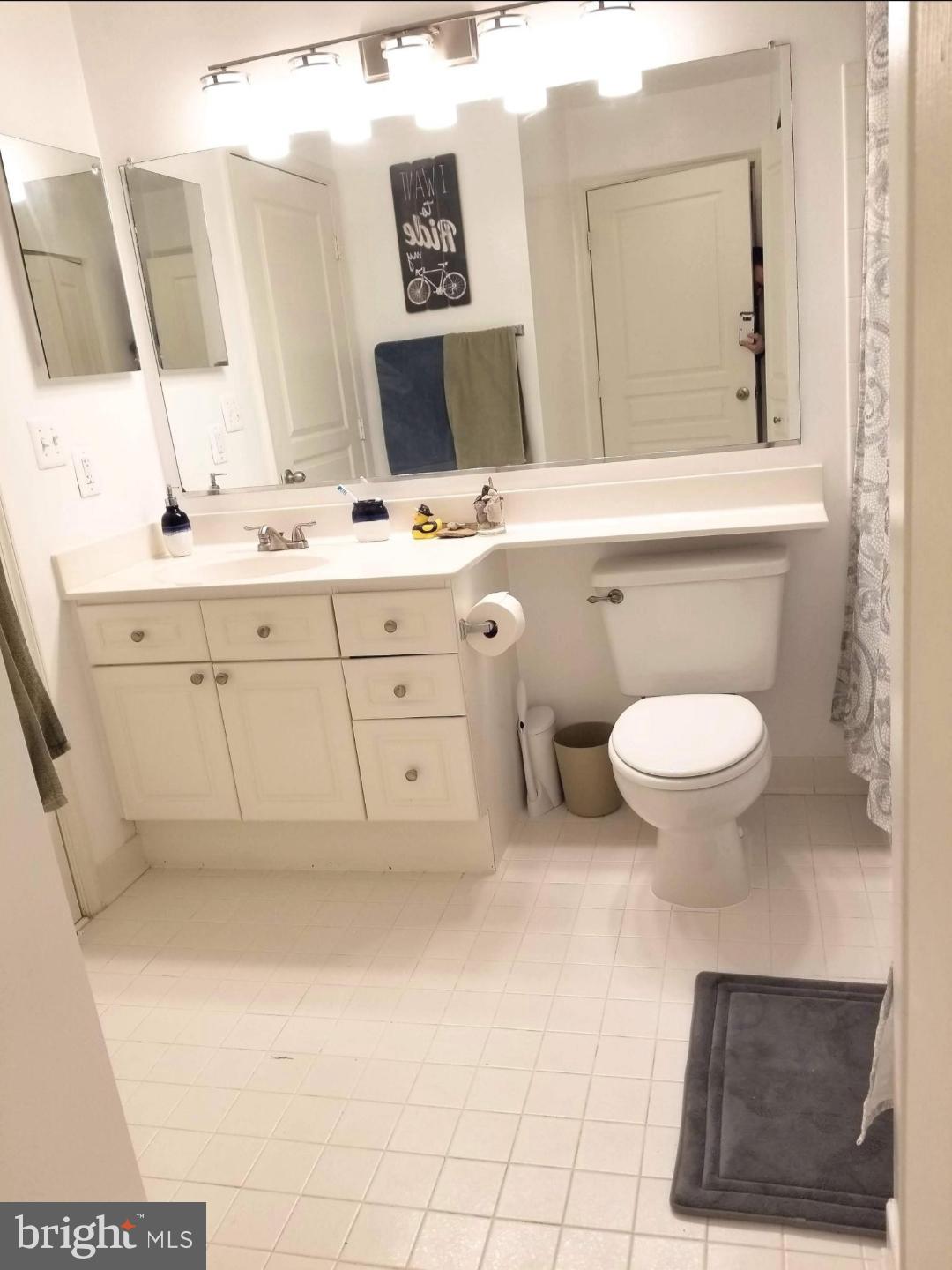 5565 Seminary Road, Unit 415 Falls Church, VA 22041 - Photo 13 of 28 A very nice bath connected to the master bedroom.