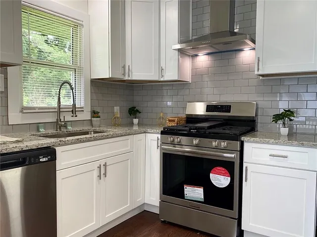 $2,100 | 2107 Garden Circle, Decatur, GA 30032