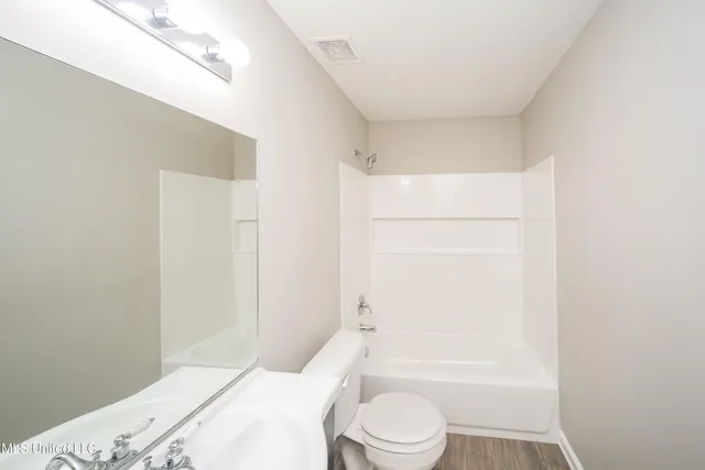 $1,475 | 4238 Shadow Glen Drive, Horn Lake, MS 38637