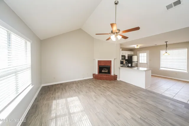 $1,475 | 4238 Shadow Glen Drive, Horn Lake, MS 38637