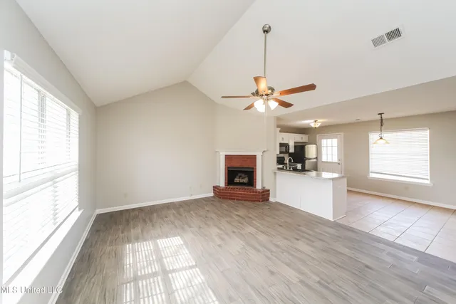 $1,475 | 4238 Shadow Glen Drive, Horn Lake, MS 38637