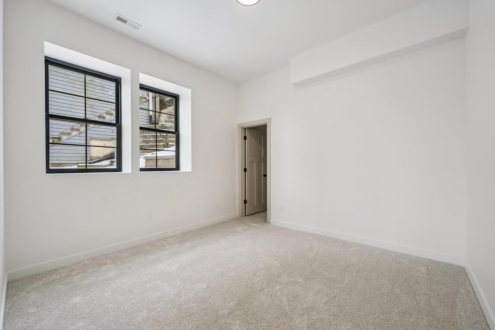 298 Apache Trail Lake In The Hills, IL 60156 - Photo 18 of 21