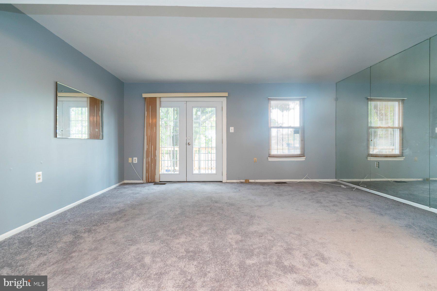 835 Showell Court Baltimore, MD 21202 - Photo 11 of 25