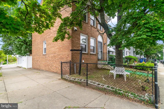 $209,900 | 835 Showell Court, Baltimore, MD 21202