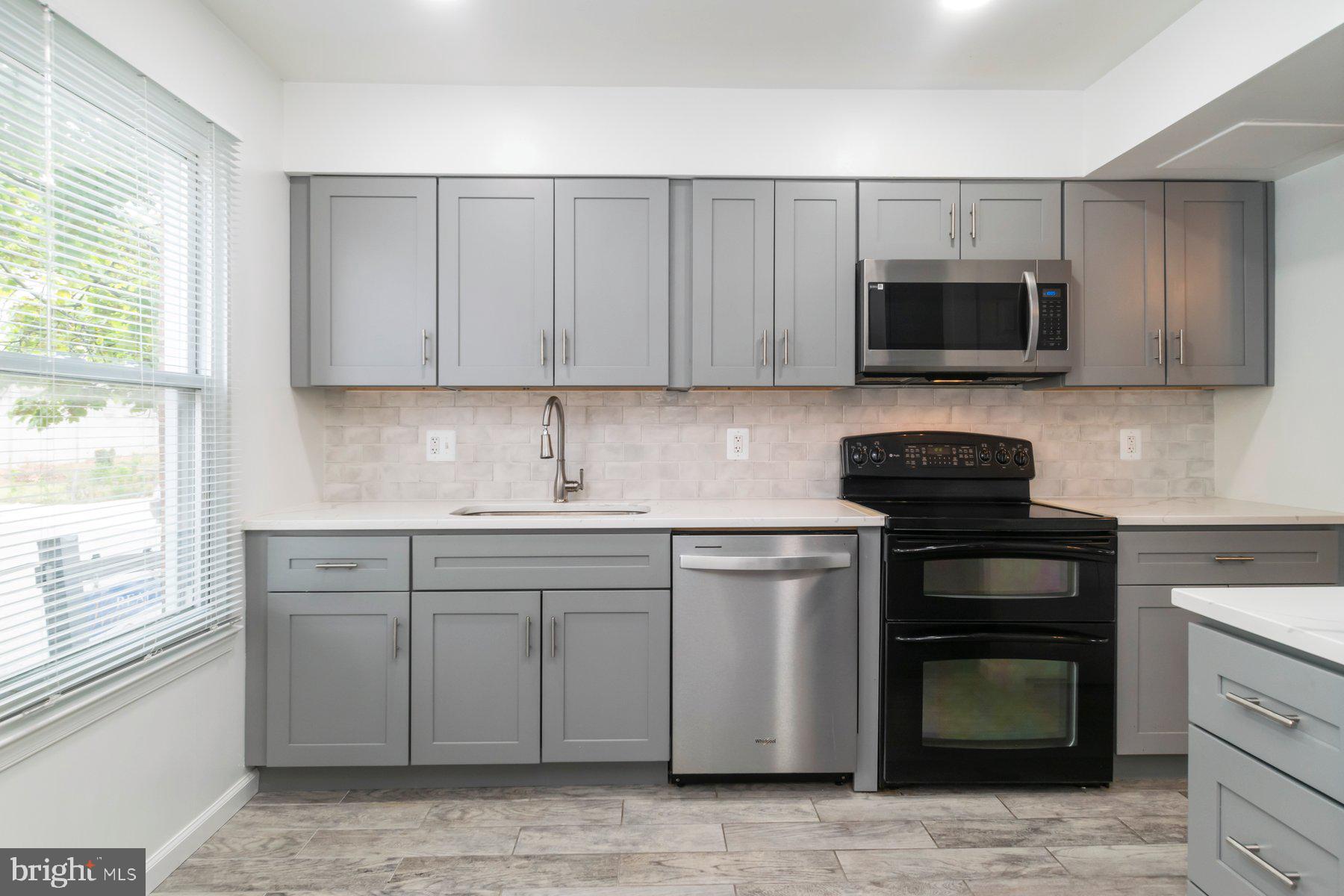 835 Showell Court Baltimore, MD 21202 - Photo 6 of 25