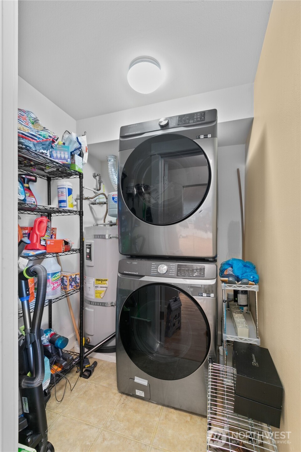 8017 234th Street Southwest, Unit 325 Edmonds, WA 98026 - Photo 23 of 28