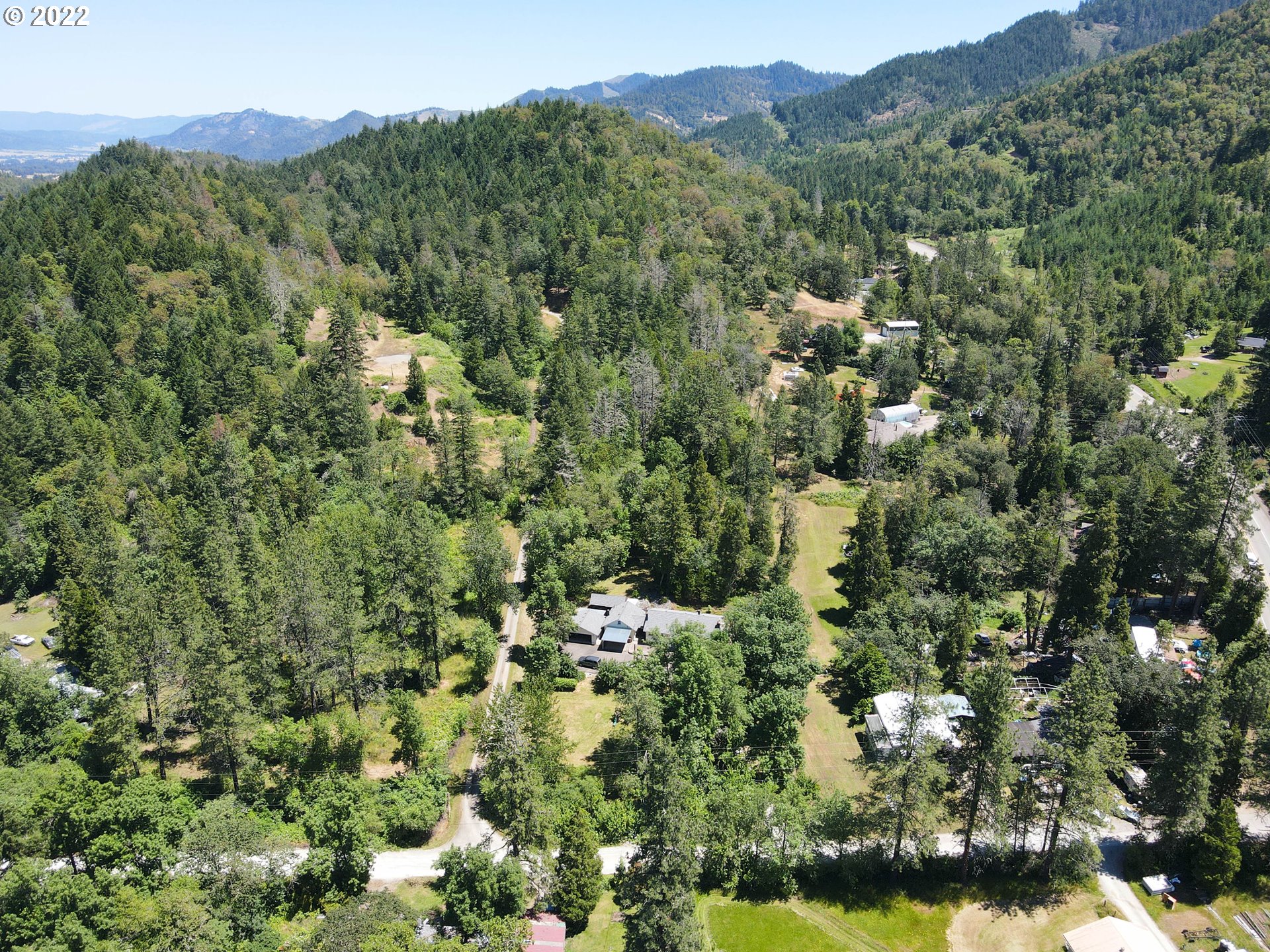 159 Rod And Gun Club Road Riddle, OR 97469 - Photo 2 of 29