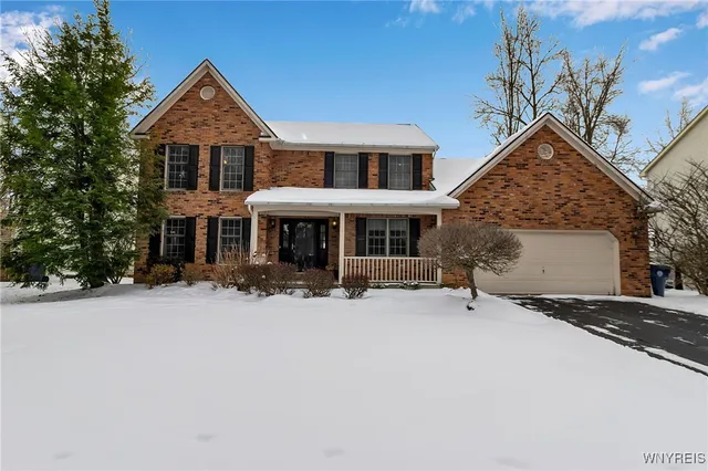$499,900 | 33 Vassar Drive, Amherst, NY 14068