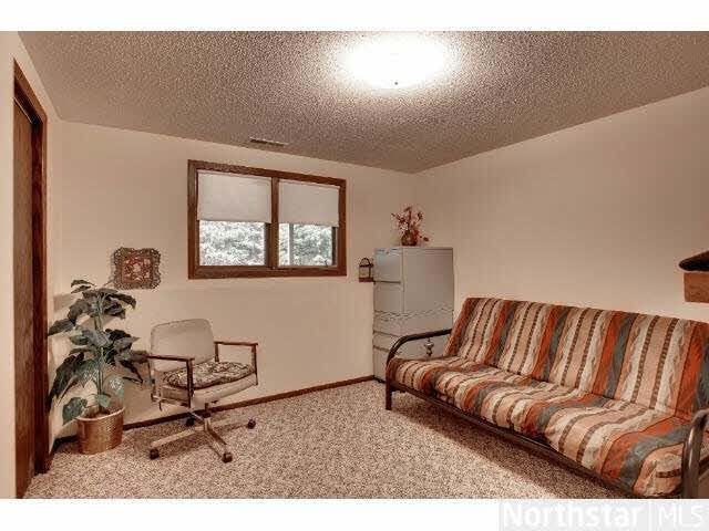 1059 Douglas Road Mendota Heights, MN 55118 - Photo 16 of 18 Gallery Image 16