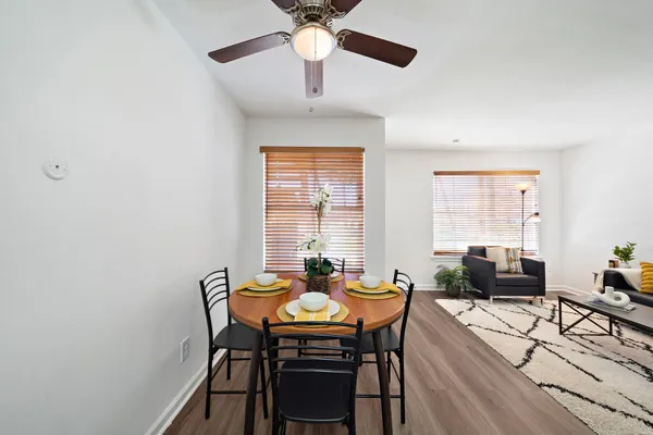 $1,050 | 2828 61st Street, Unit 105, Galveston, TX 77551