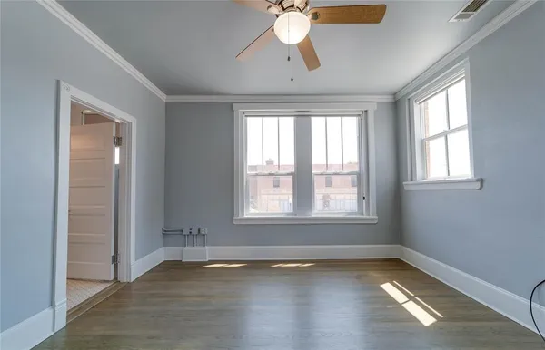 $2,150 | 703 West Magnolia Avenue, Unit 201, Fort Worth, TX 76104