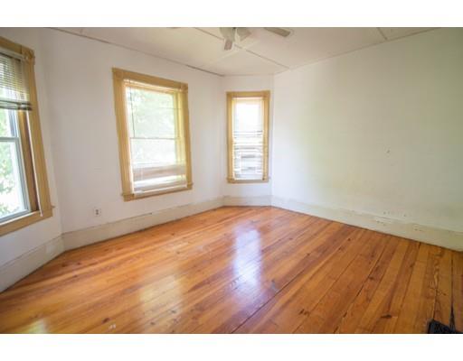 15 Dresden Street Springfield, MA 01109 - Photo 11 of 13 Gallery Image 11