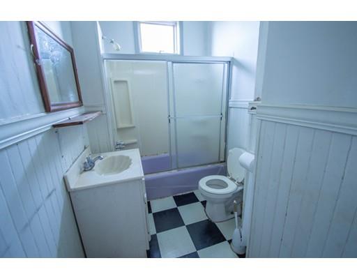 15 Dresden Street Springfield, MA 01109 - Photo 12 of 13 Gallery Image 12