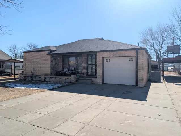 $100,000 | 1308 West Main Street, Memphis, TX 79245