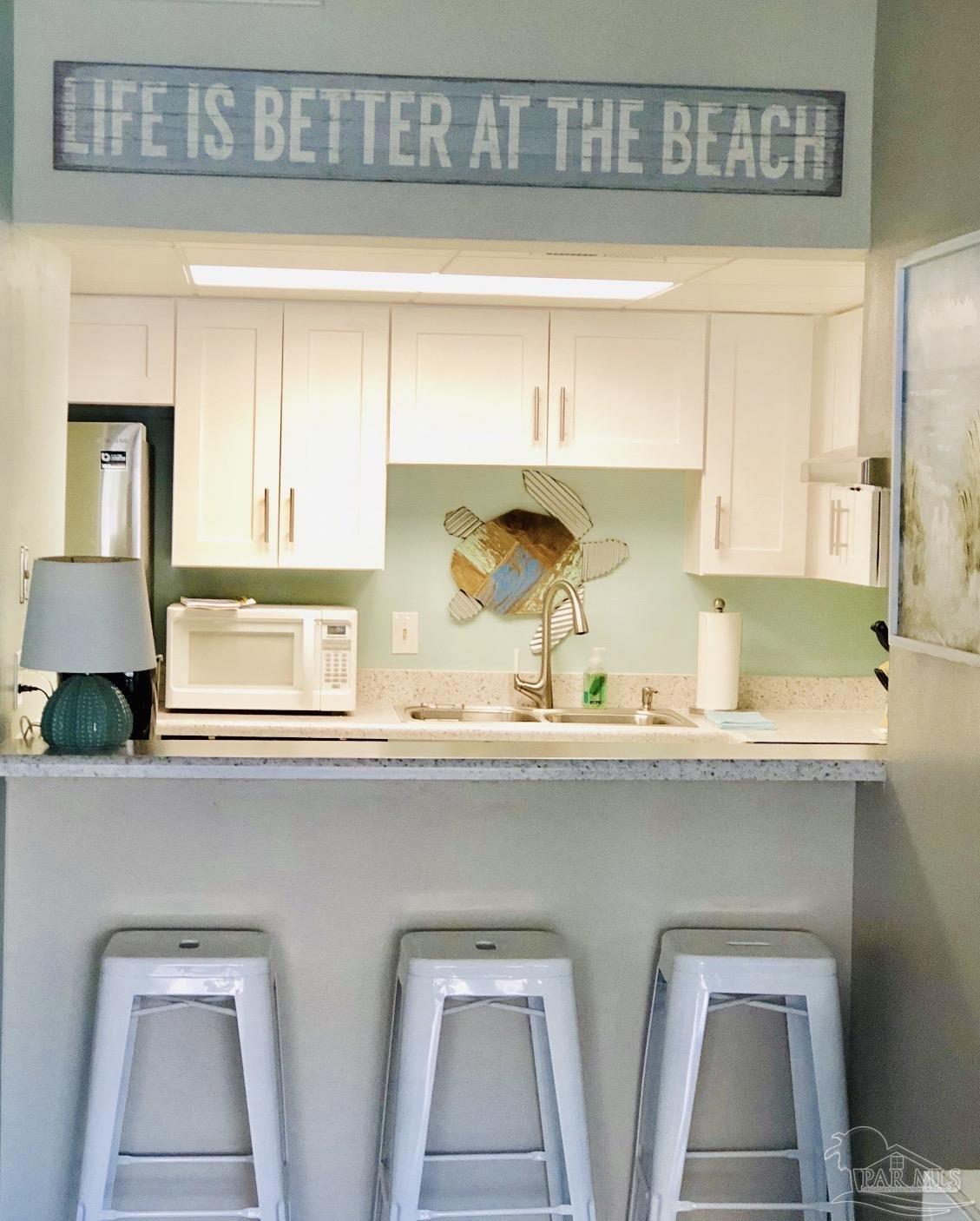 336 Fort Pickens Road Pensacola Beach, FL 32561 - Photo 2 of 10