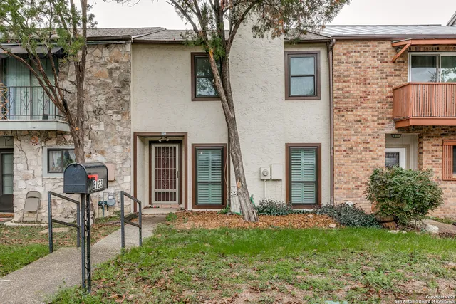 $1,550 | 8123 Scottshill, San Antonio, TX 78209