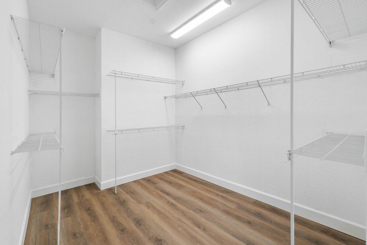 66 Lancaster Road Boynton Beach, FL 33426 - Photo 24 of 39 025-66LancasterRoad-BoyntonBeach-FL-3342