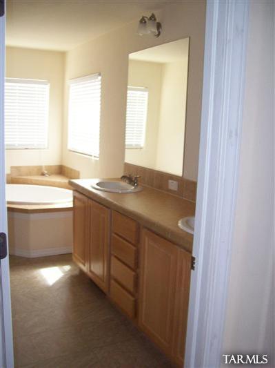 7440 West Bopp Road Tucson, AZ 85735 - Photo 10 of 14