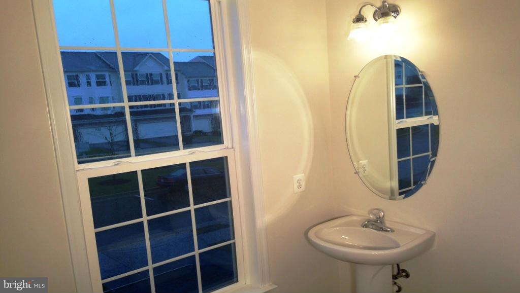 41907 Moreland Mine Terrace Aldie, VA 20105 - Photo 11 of 22 power room - main level